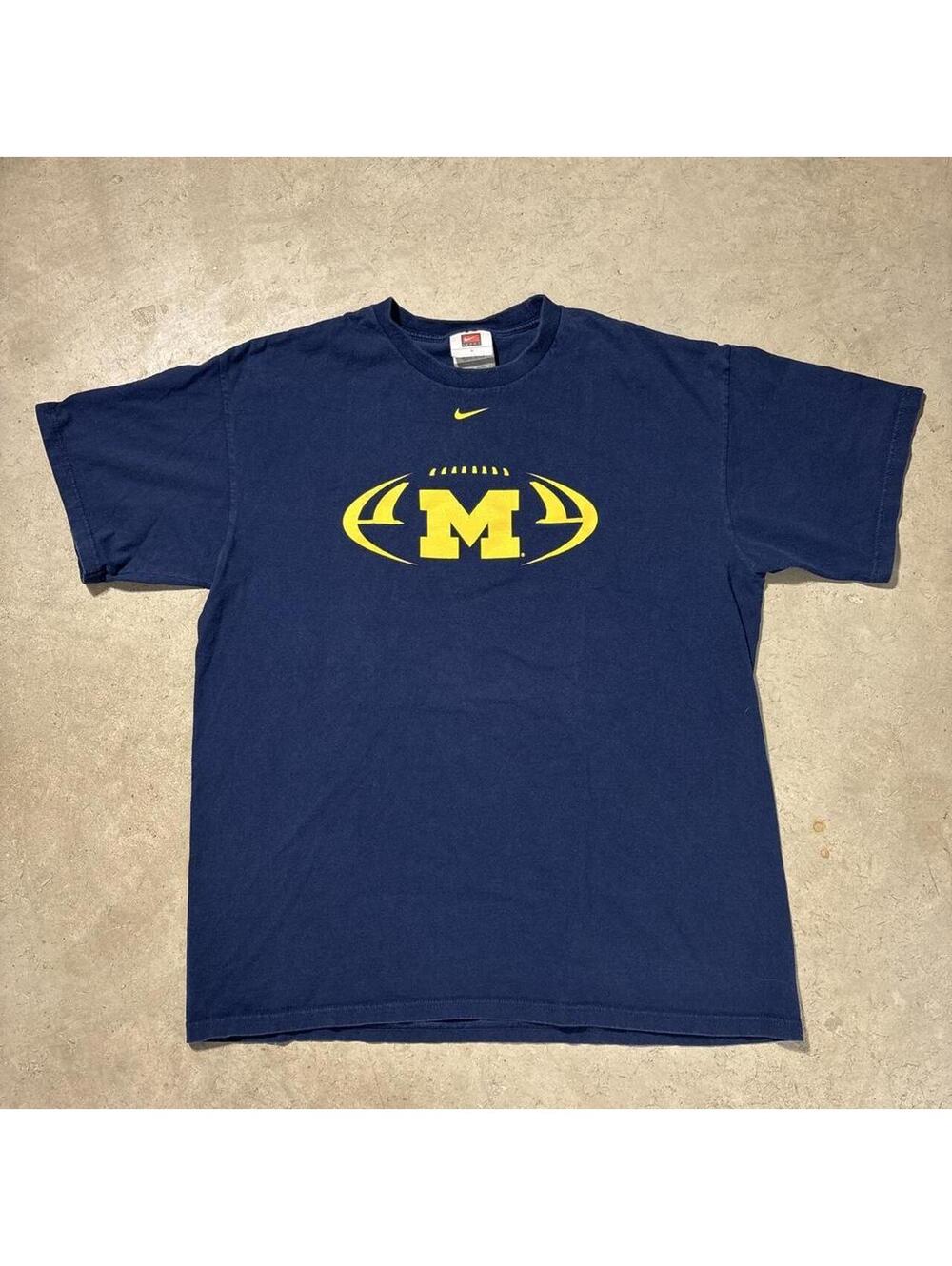 Vintage Y2K Nike Center Swoosh Michigan Wolverines Football Tee Men's L